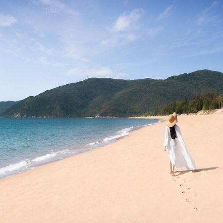 The Ritz-Carlton Sanya, Yalong Bay Hotel Exterior photo